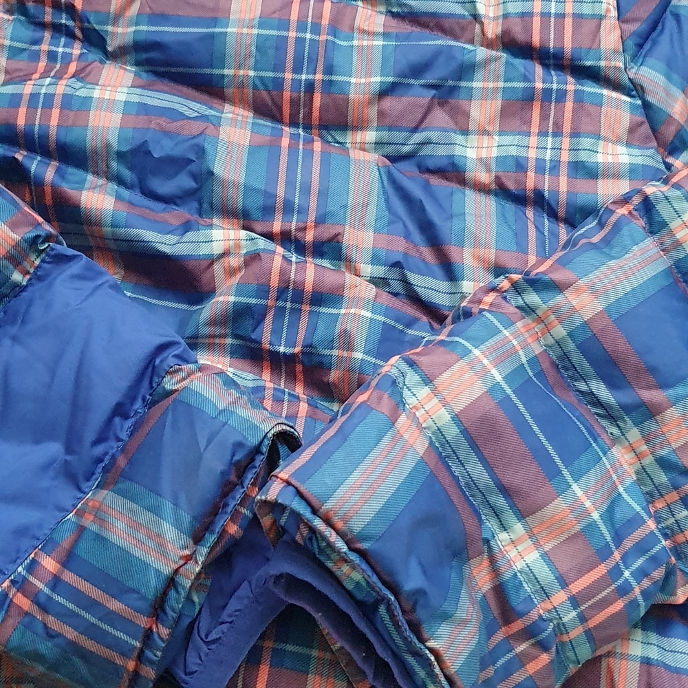 Patagonia checkered blue puffy jacket - Picture 7 of 8